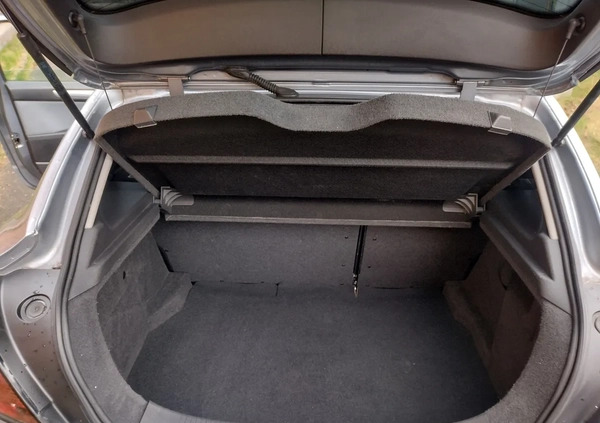 Opel Astra cena 11600 przebieg: 231000, rok produkcji 2006 z Wałbrzych małe 211